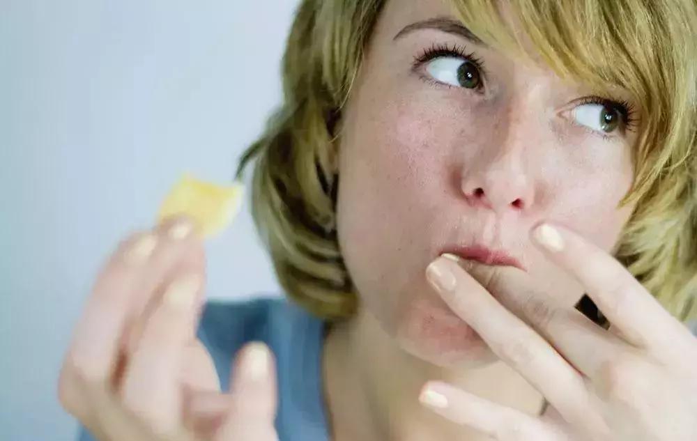 什么饼干适合减肥吃平价,减肥可以吃的饼干有哪些牌子