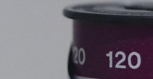 佳能6d2与佳能5d4哪个更好,佳能5dmarkii和6d有什么区别