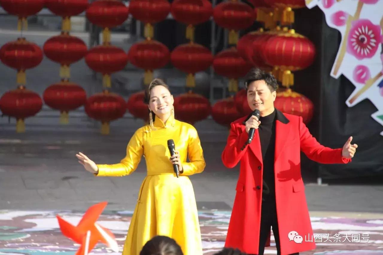 偶遇阎维文朱迅,朱迅东西南北贺新春是春晚吗