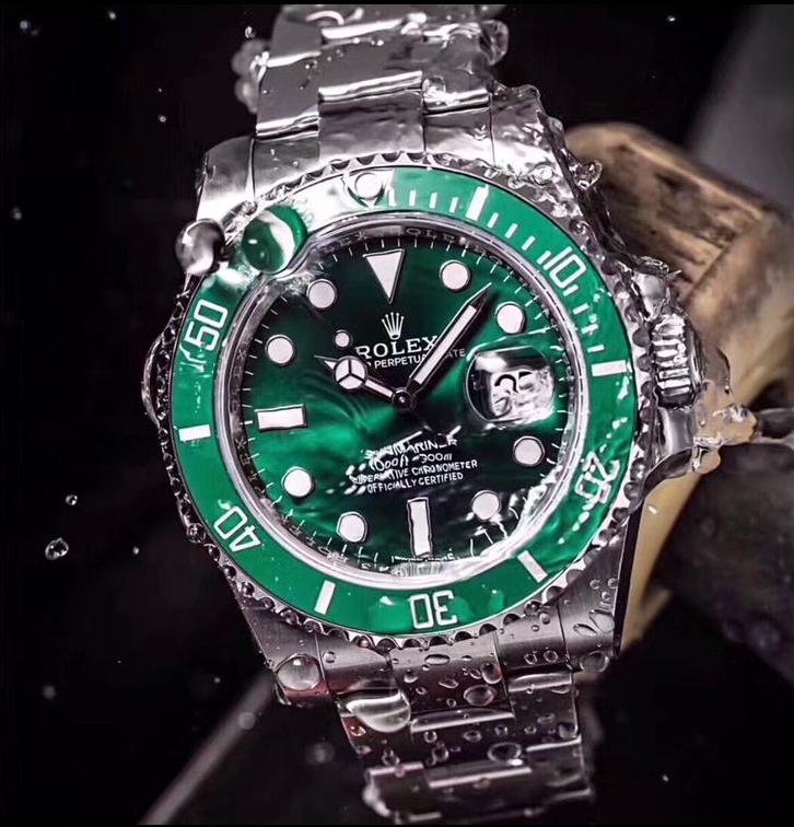 迪拜机场免税店沛纳海,迪拜哈利法塔购物