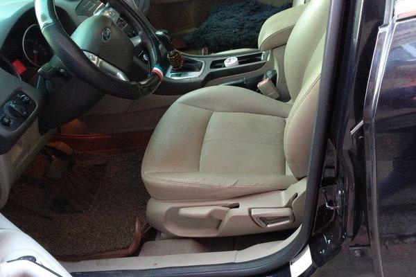 福特致胜2.3时尚版怎么样,福特致胜2.0t2013款