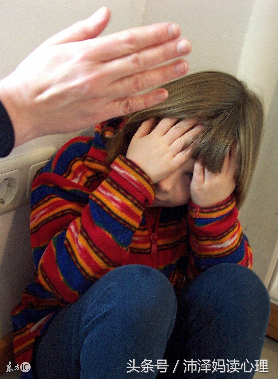 孩子心理脆弱怎么让老师不要批评,孩子被老师挖苦怎样鼓励孩子