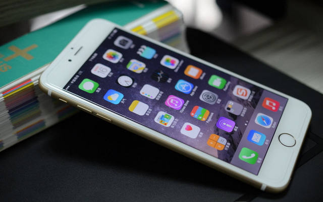 苹果6换手机屏幕多少钱,苹果6手机屏幕失灵乱跳