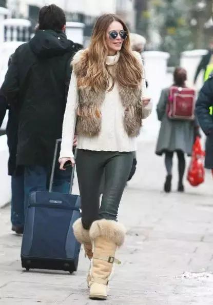 周冬雨雪地靴怎么搭配裤子,谁说雪地靴不好搭配