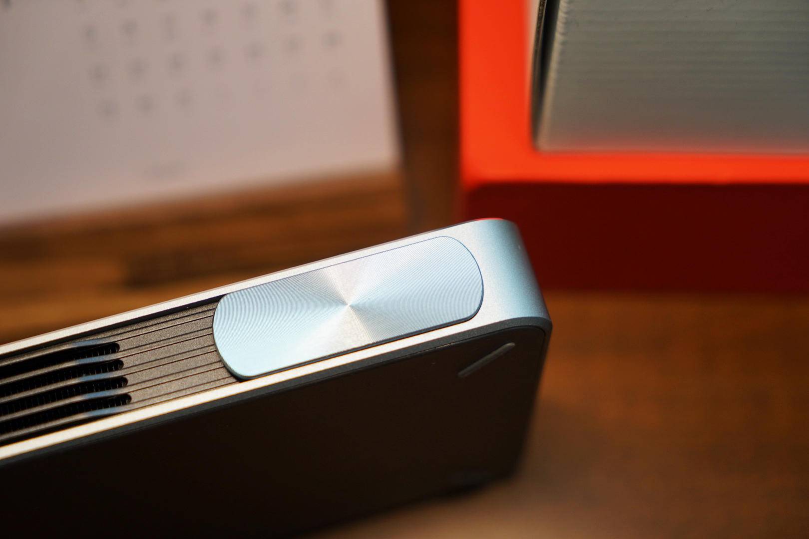 极米z4air和newz4air哪个更合适,极米newz4air评测