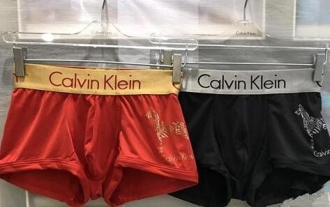 lv阿玛尼酷奇,lv和阿玛尼哪个更大牌