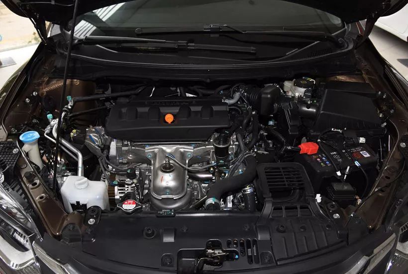 想买本田杰德，1.8自吸的和1.5T的动力差距大吗？