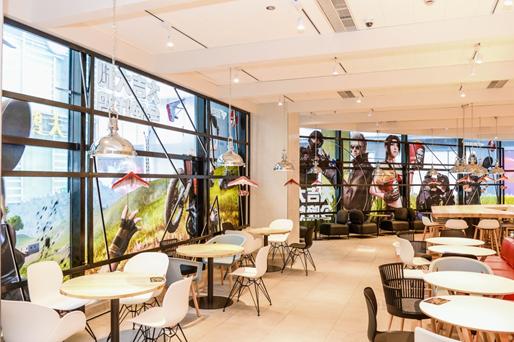 cf手游单挑能扔两个手雷,cf手游能一起玩的队友