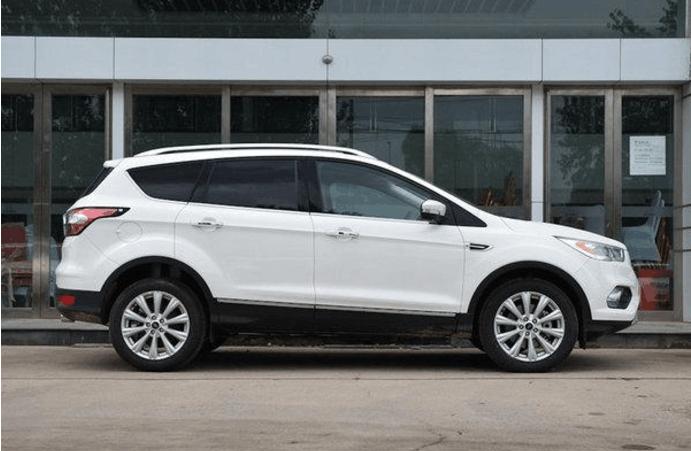 翼虎降价促销优惠3万元,2014款福特翼虎带全景天窗贵不贵