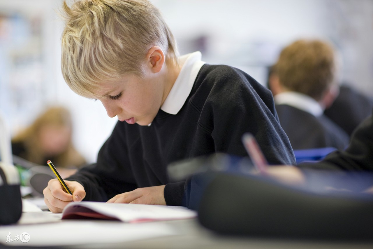 一个不写作业一个不交作业,初中生不写作业怎么教