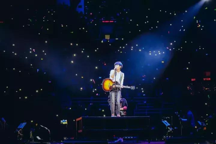 赵雷你莫走完整版dj,赵雷所有的繁华与我无关