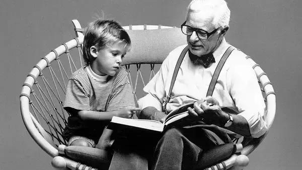 满世界都在山寨它，这把椅子凭什么成为大师最经典的传世之作？