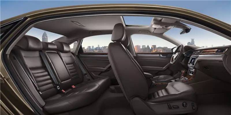 上海大众全新帕萨特试驾,最新款一汽大众帕萨特试驾