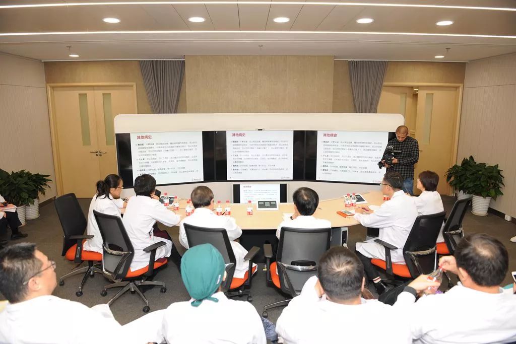 中日移植器官大会,中国首例心肺联合移植