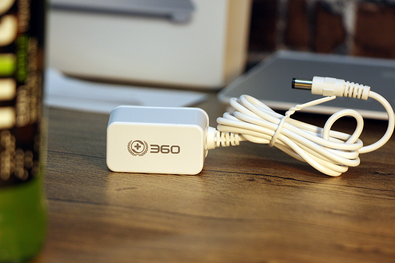 360路由器p1与小米路由器4c对比,360路由器p3和v2有什么区别