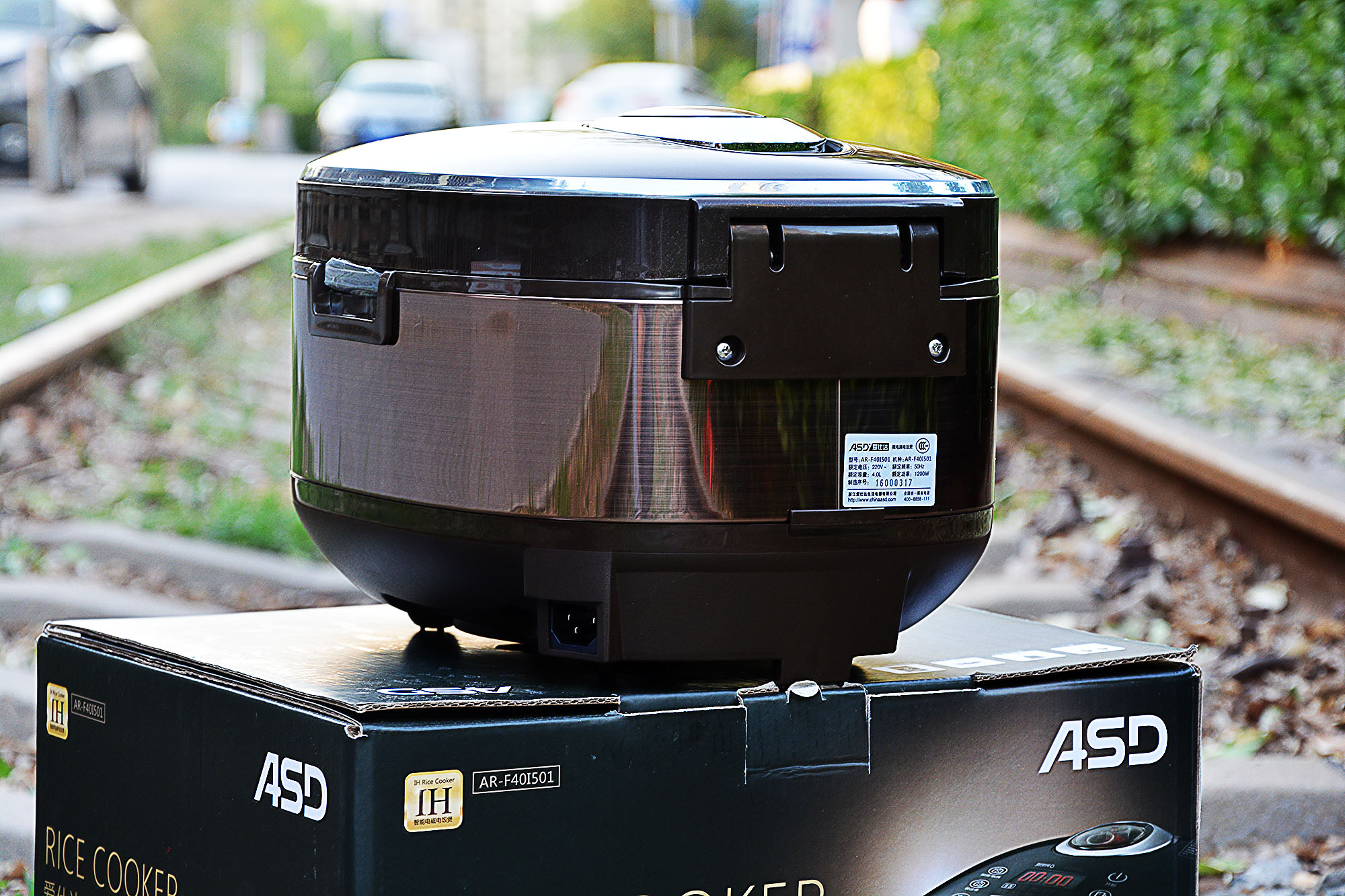 爱仕达ih的电饭煲多重 (爱仕达ih电饭煲怎么操作)