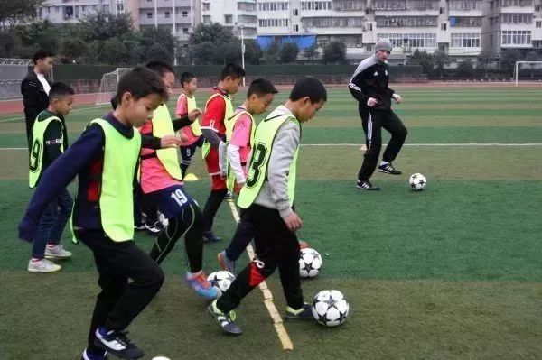 岷东新区规划图,山区足球场最新规划