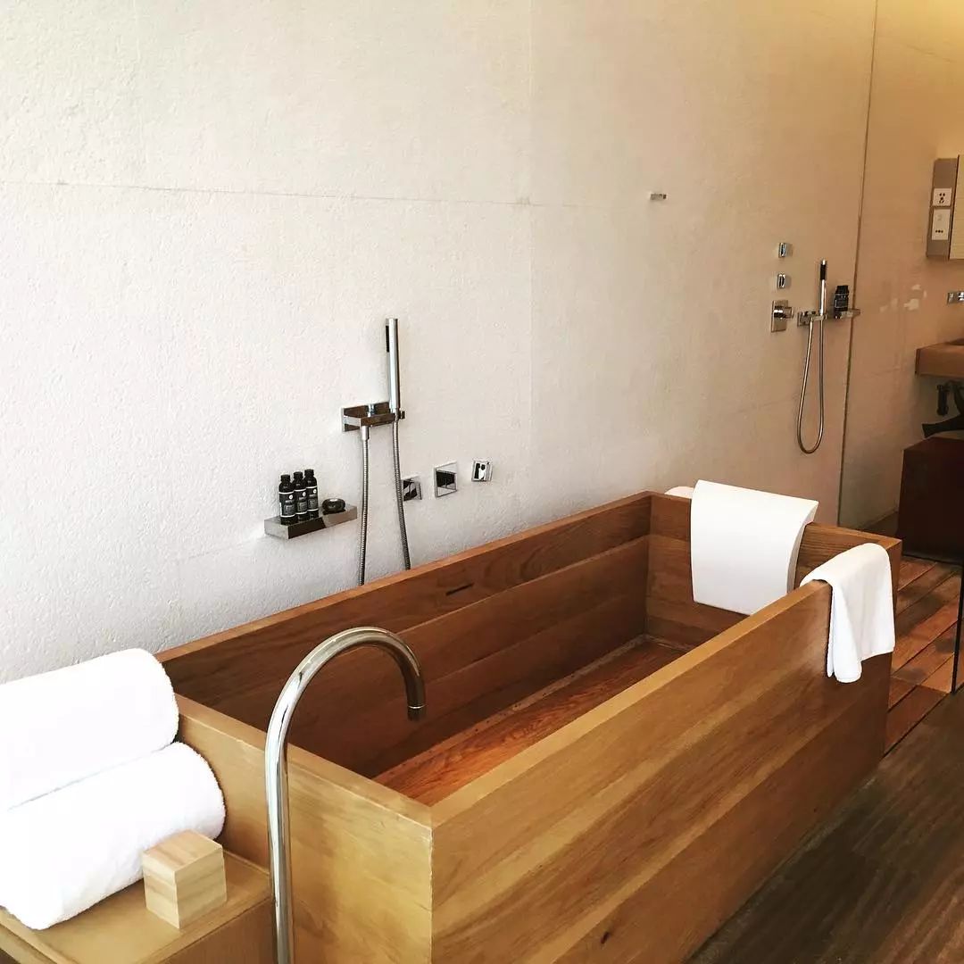 这些酒店里的润肤露、香皂不顺回家｜损失可太大了……