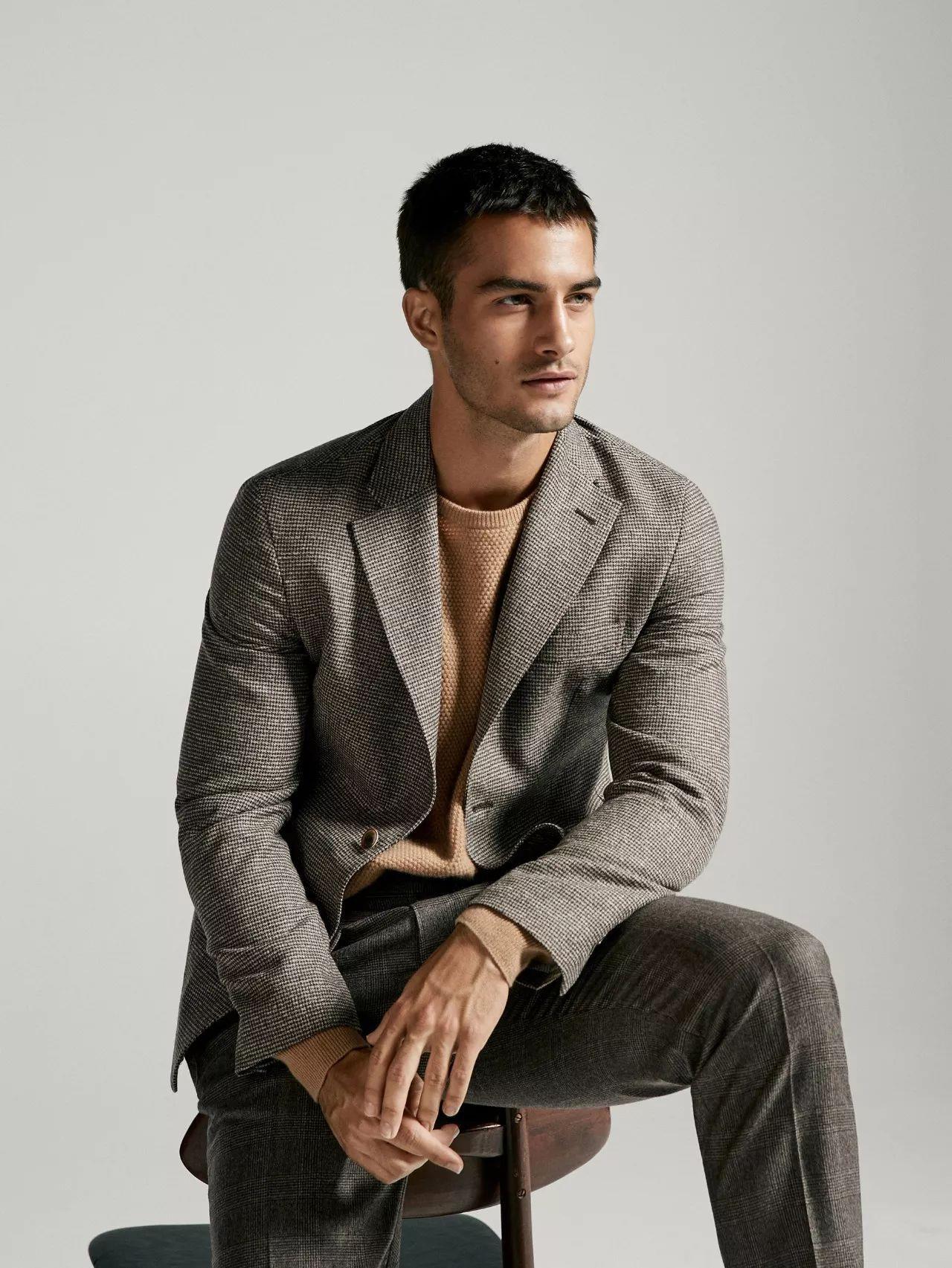 20岁适合穿的西装,哪个牌子中年人的西装性价比高