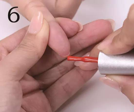 美甲教程初学涂甲油胶手法练习,做甲油胶美甲正确步骤图