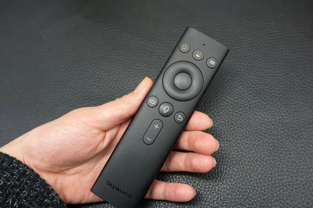 企鹅极光盒子a4021固件,企鹅极光盒子1v和1s区别