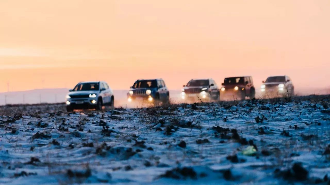 jeep冬天进藏,jeep冬天玩雪