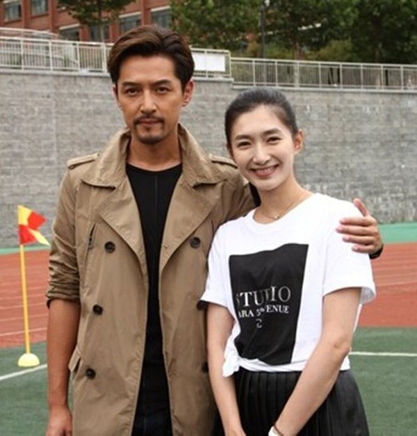 江疏影老干部风格,江疏影老干部