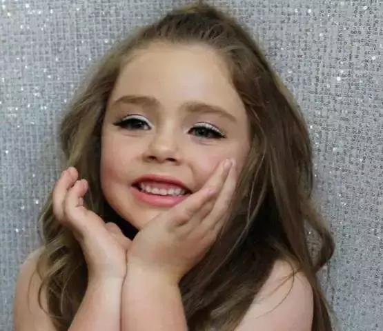 儿童一步一步教你学化妆,小孩一步一步教你学化妆