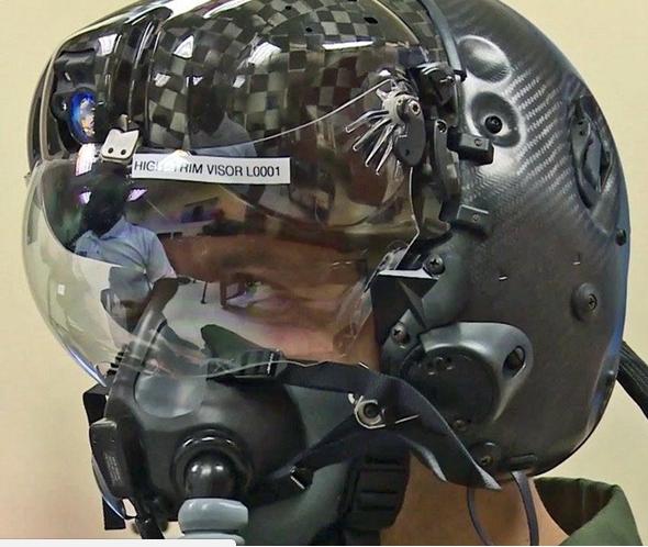 直10头盔瞄准具,阿帕奇激光瞄准头盔