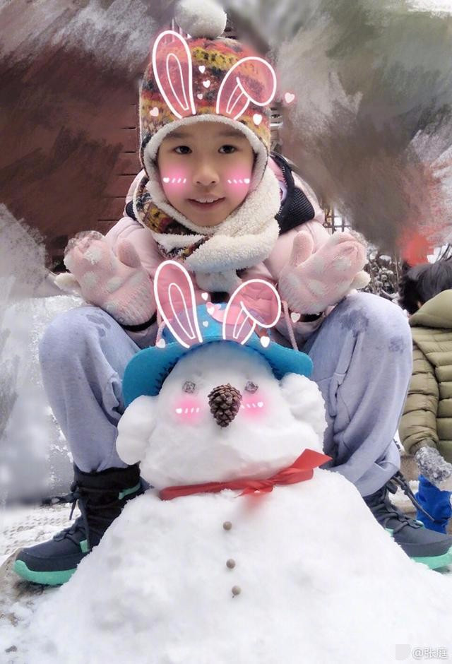 张庭晒7岁儿子帅气照片,张庭儿女近照曝光