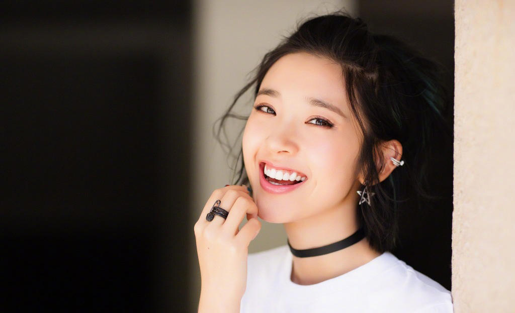 鹿鼎记张一山七个老婆扮演者对比,鹿鼎记张一山版双儿建宁争宠