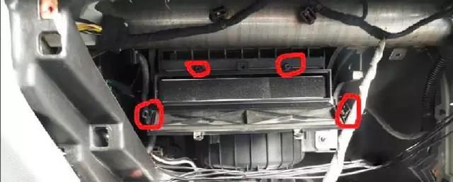 各车型空调滤清器拆装位置最新版,怎样正确安装汽车空调滤清器