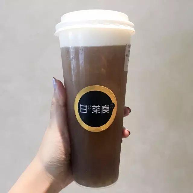 喝遍所有地方的拿铁,喝遍所有奶茶