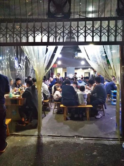 那些不为人知苍蝇馆子,成都人爱去的苍蝇馆子在什么位置