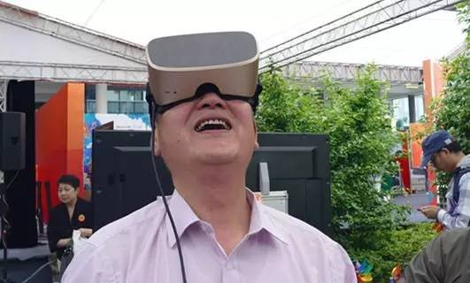 阿里日全记录：在一起，就是最幸福的未来