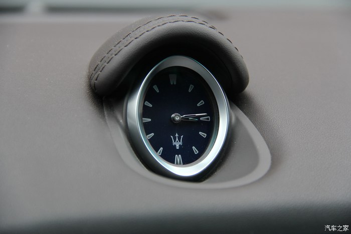 女车主提车兰博基尼,美女提车玛莎拉蒂