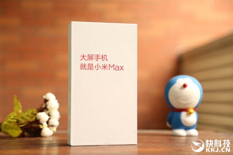 6.44寸黄金大屏！小米Max深度评测：续航惊人