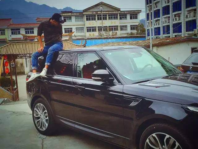 每个职业旅行者都想当旅行界的papi酱，然而。。。