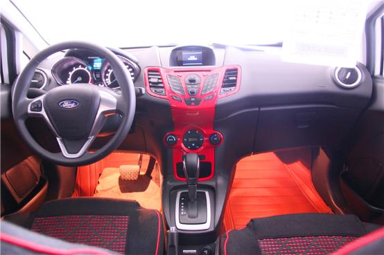 为菜鸟司机（媳妇）买辆二手嘉年华作代步车