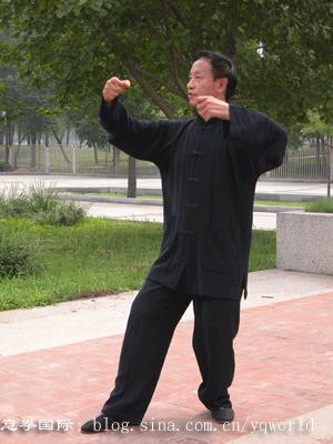 站桩要求身体什么部位,站桩基础身形