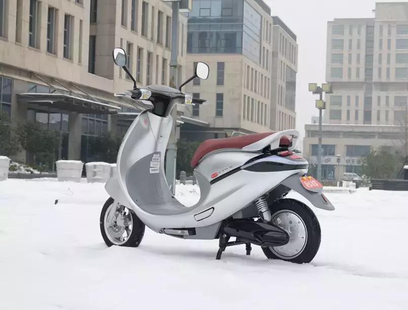 台铃车子和雅迪车子到底哪个更好,台铃萌雪2022新款