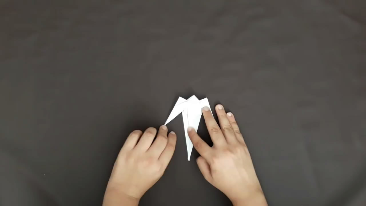 折纸变形金刚手工制作教程,简单的折纸变形金刚