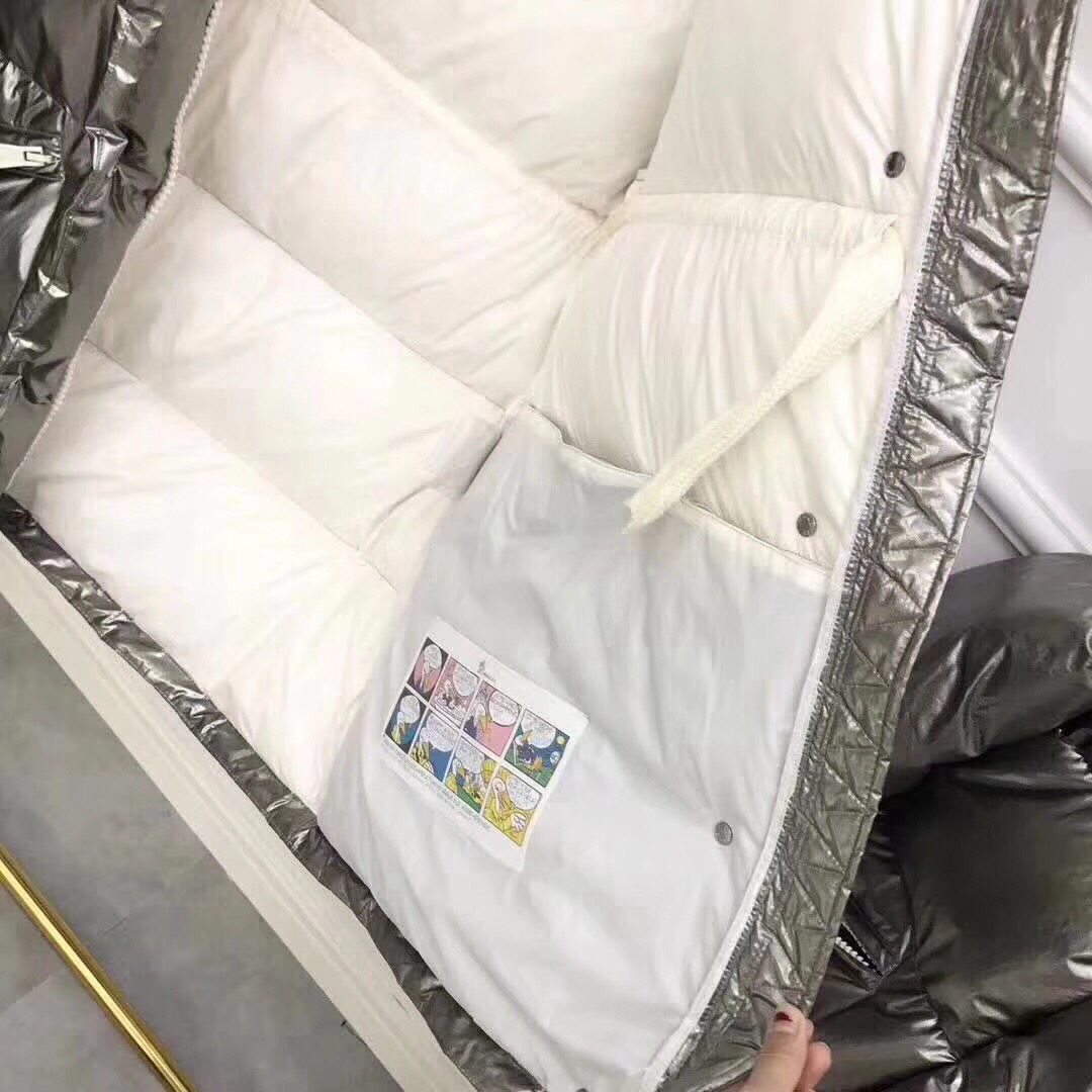 盟可睐moncler羽绒服男,moncler盟可睐男士羽绒怎么穿