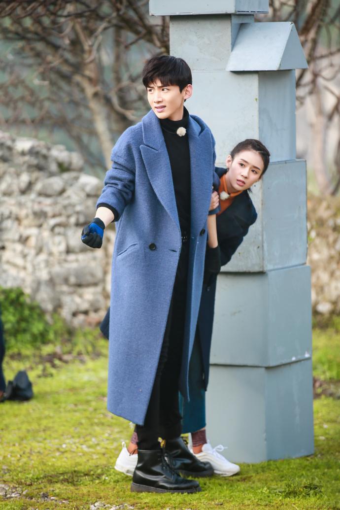 侯明昊白敬亭合照,白敬亭范丞丞黄明昊侯明昊的综艺