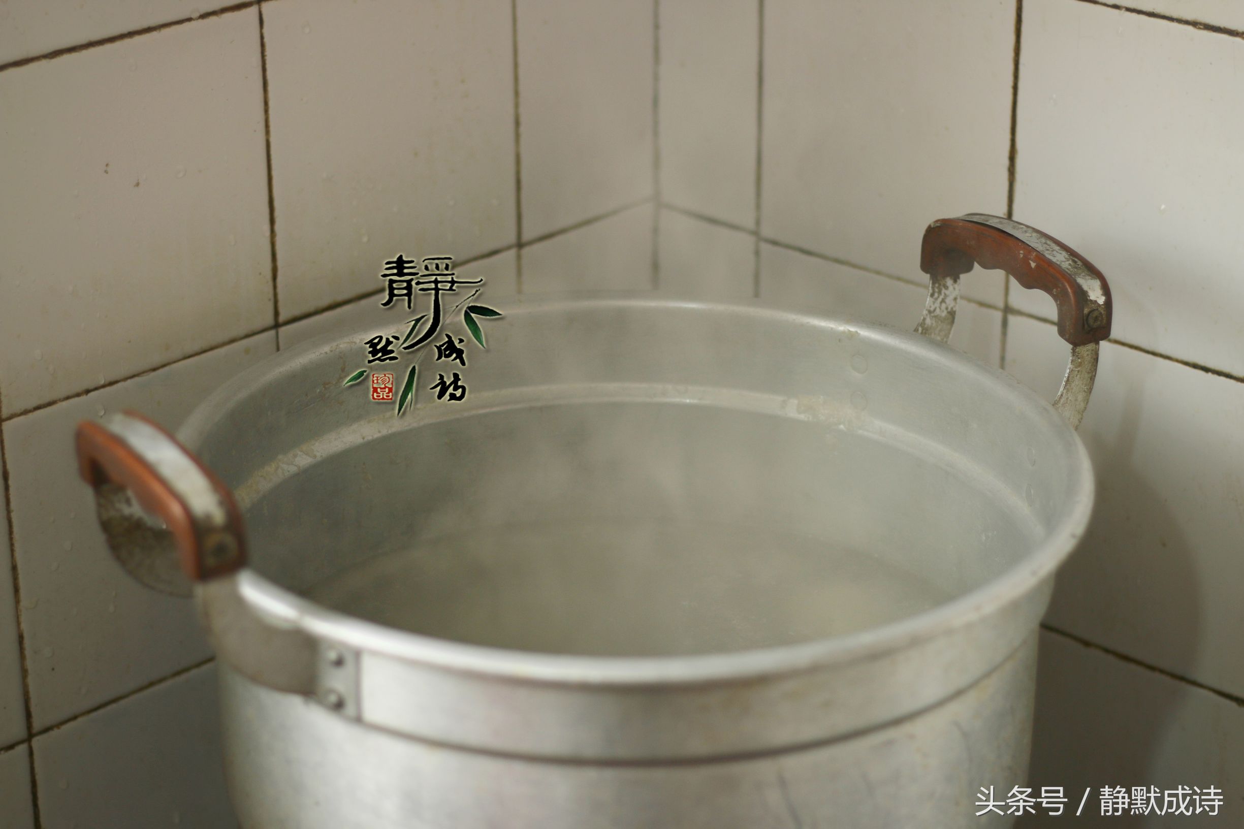 年关将至，我的家乡都会灌这种肠，吃过的人走到天涯也忘不了