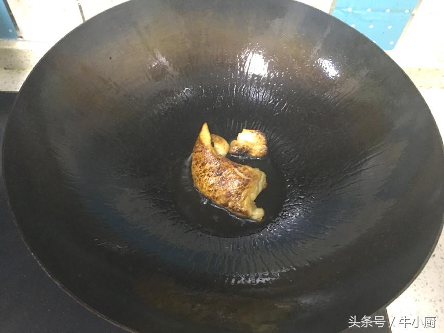 三分钟让普通铁锅变成不粘锅,教你一招铁锅也变成不粘锅