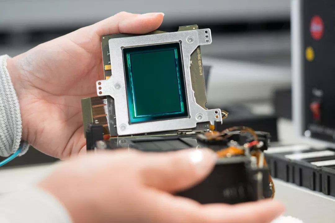 暴走的中画幅LeicaS！底大一级果然压死人……