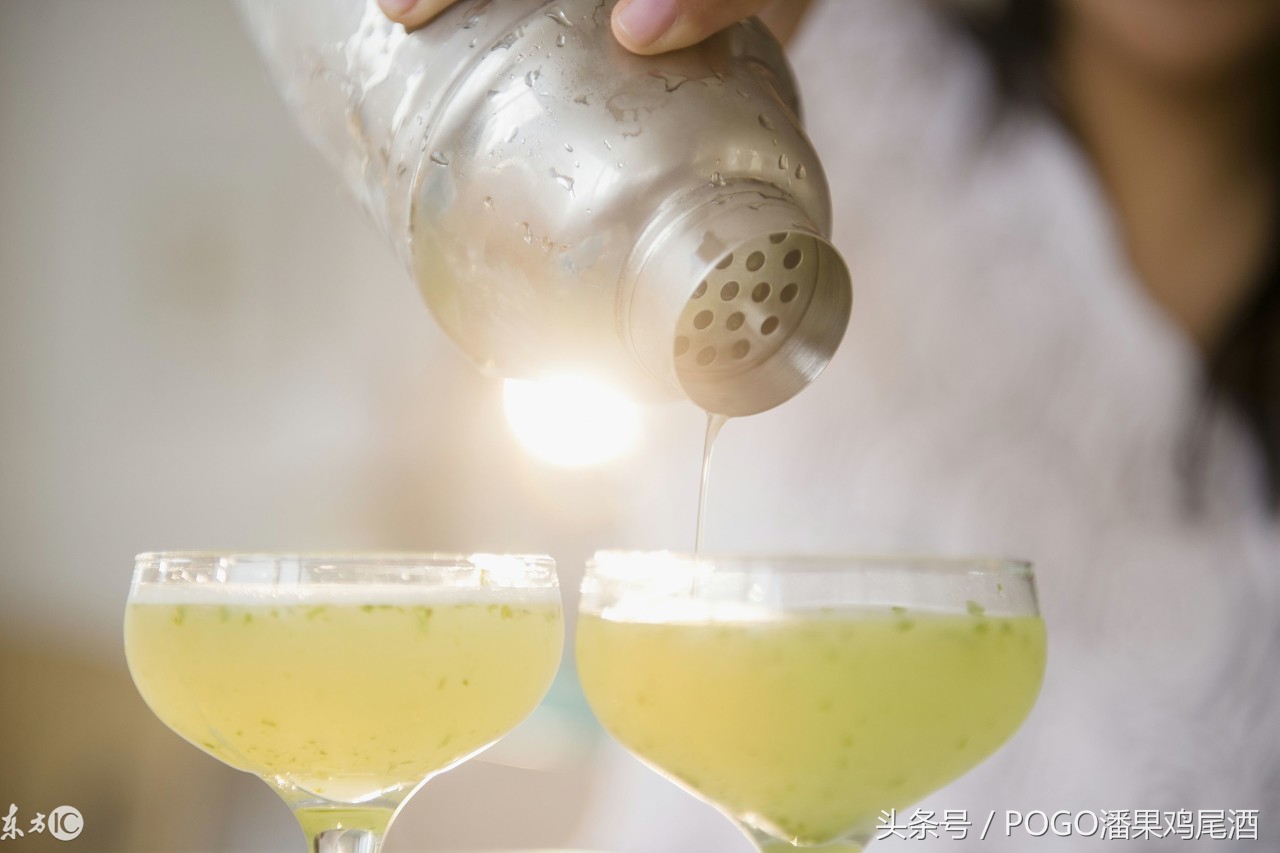 有人冒着生命危险把榴莲做成了鸡尾酒，你有没有胆量来喝？