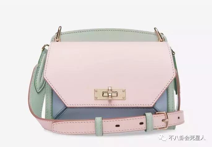 粉丝的钱有多好赚?唐嫣设计的淘宝风包包,售价超万元官方涨价卖