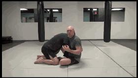 怎么帮人翻身,怎么翻身让宝宝趴在肚子上